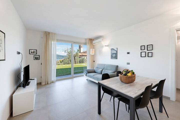 Ferienwohnung für 2 Personen, mit Garten und Seeblick in Gargnano - 3