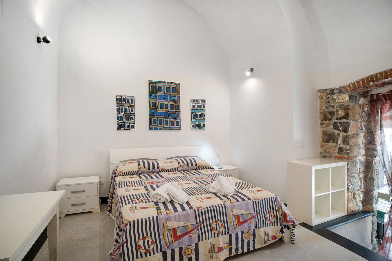 Entire apartment, Apartment "Il Lavatoio, Borgo dei Pescatori" with Wi-Fi in Marina delle Reti, Cervo (Liguria)