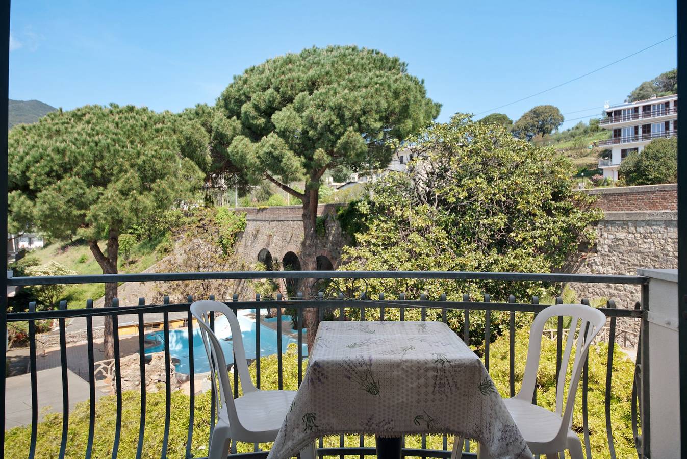 Ganze Wohnung, Ferienwohnung Bilocale Moneglia 31 in Strandnähe mit Gemeinschaftspool und Wlan in Moneglia, Riviera di Levante
