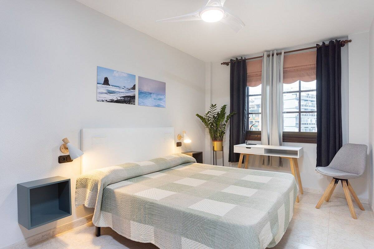 Appartement entier, Appartement de vacances pour 4 personnes avec terrasse in Puerto de la Cruz, Tenerife du Nord