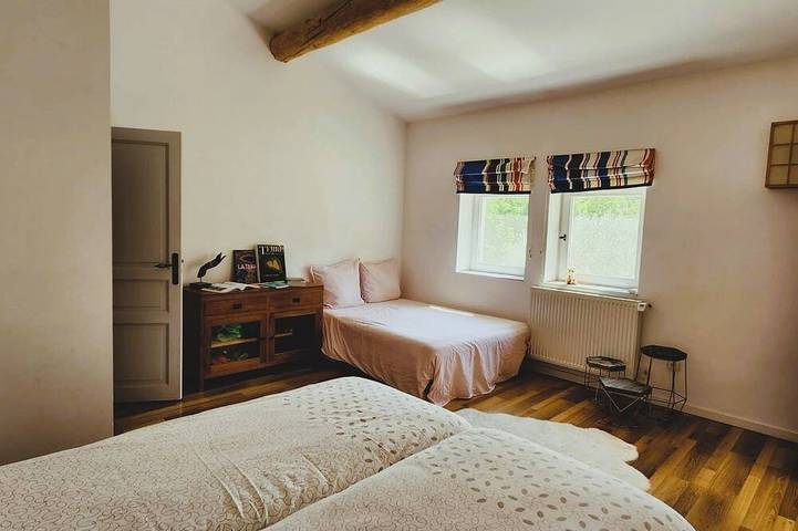 Location de vacances pour 14 personnes, avec jardin, animaux acceptés à Puy-Saint-Martin - 4