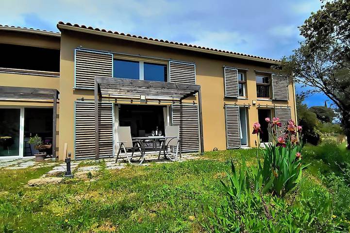 Villa pour 2 personnes, avec jardin