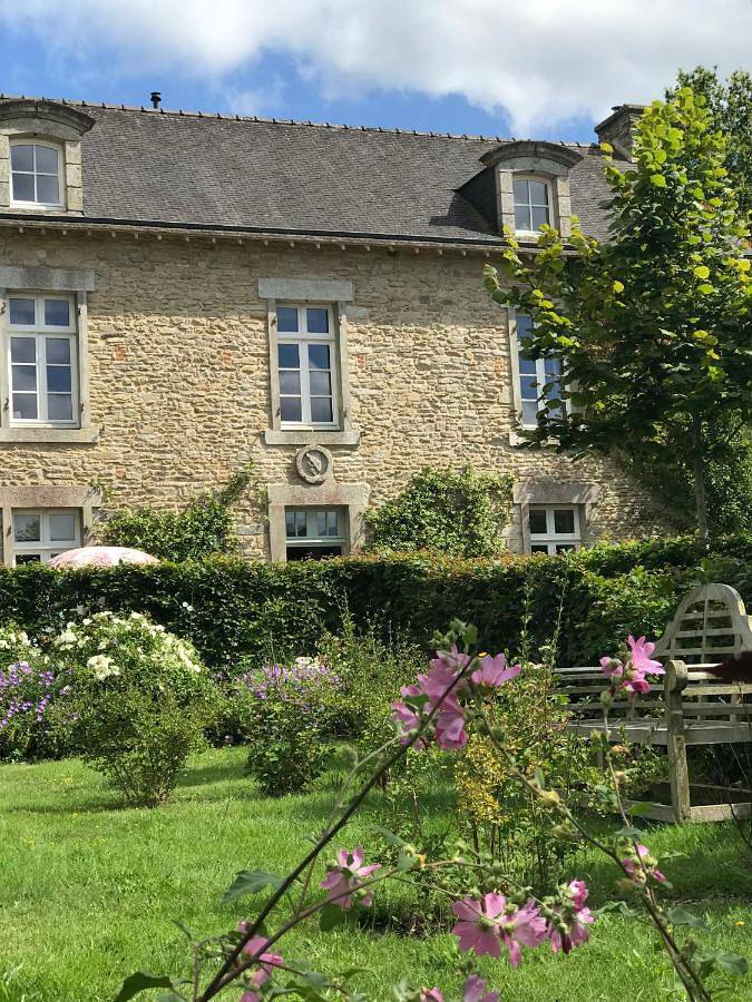 Chambre d’hôte pour 2 personnes, avec vue et jardin