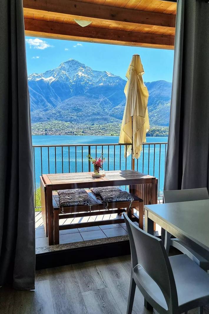 Gîte pour 7 personnes, avec Balcon ainsi que Jardin et Piscine à Vercana - 2