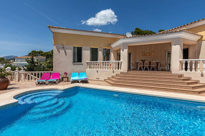 Villa pour 8 personnes, avec jardin ainsi que vue sur l’océan et piscine à Altea - 4