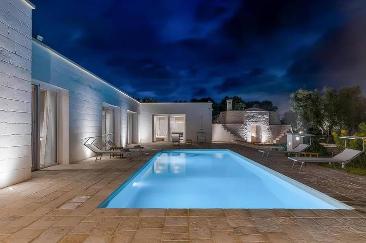 Appartement de vacances pour 10 personnes, avec Terrasse ainsi que Jardin et Piscine