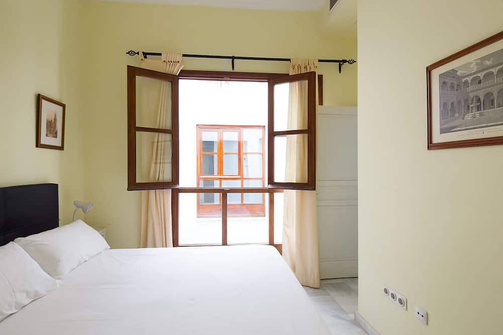 Miguel Terraza. 4 Schlafzimmer, 4 Bäder, Terrasse und privater Pool in Casco Antiguo, Sevilla