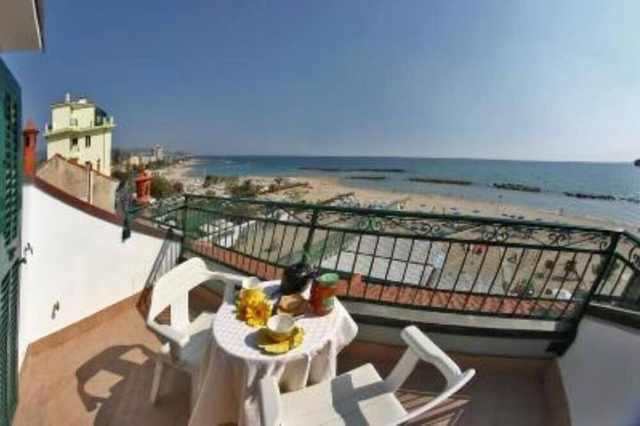 Appartement de vacances pour 5 personnes, avec jacuzzi et balcon - 1