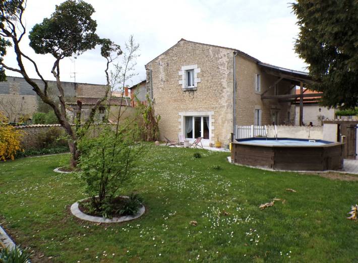 Chambre d’hôte pour 2 personnes, avec jardin et piscine au Parc Naturel Régional du Marais poitevin - 3