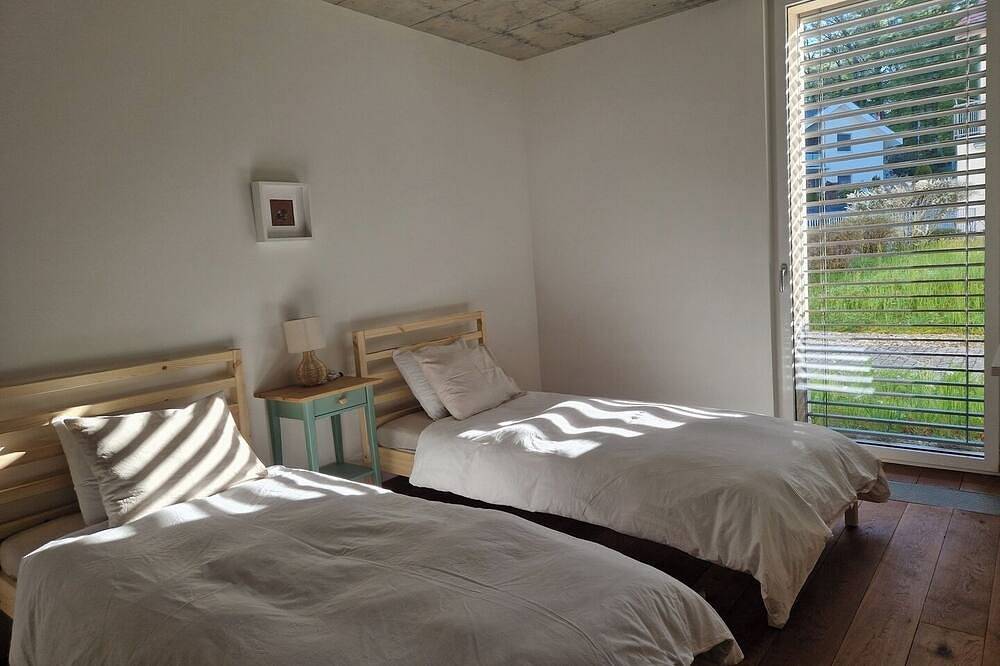 Appartement entier, Luxurious and spacious duplex, very well located in Gurmels, Lac de Morat & Estavayer-le-Lac Région