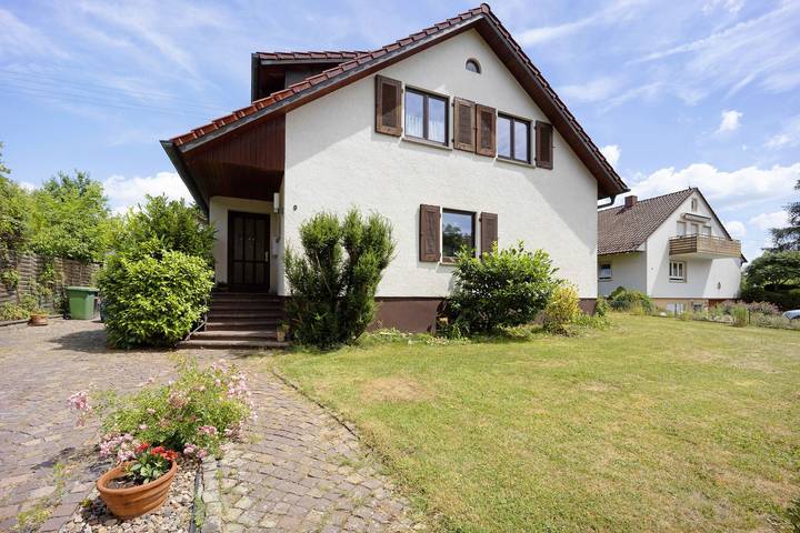 Ferienwohnung für 6 Personen, mit Balkon und Garten in Aulendorf