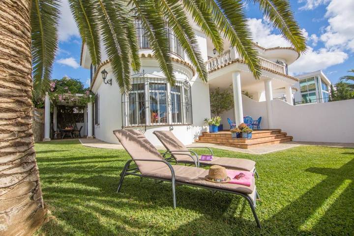 Casa rural para 11 personas, con jardín y vistas, Se admiten mascotas en Los Caños de Meca - 2