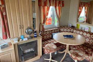 Chalet for 4 People in Chapel St. Leonards, Lincolnshire, Photo 4