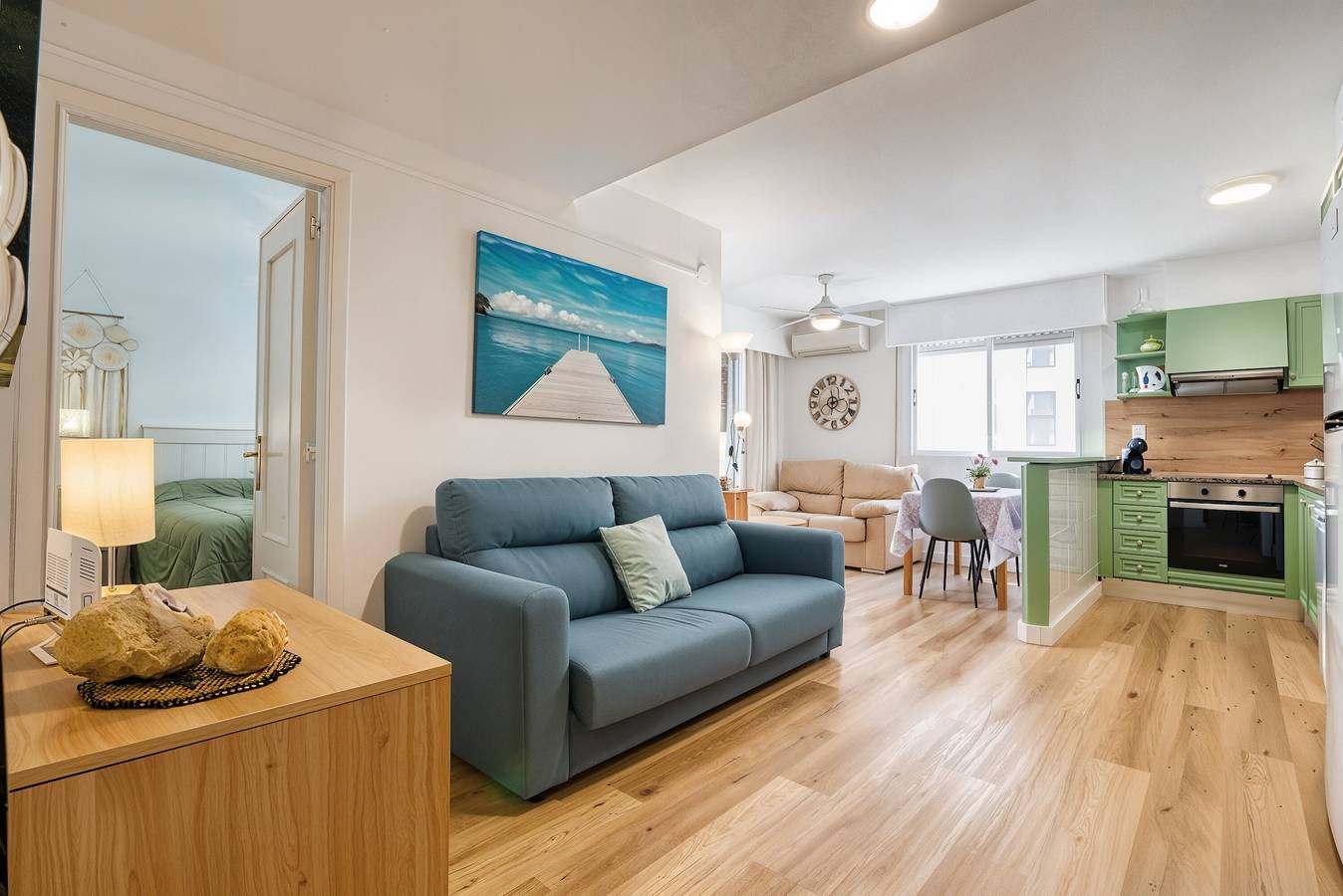 Ganze Wohnung, Apartment 'Bajo El Sol De Calpe' mit Meerblick, Wlan und Klimaanlage in Playa de la Fossa, Calpe