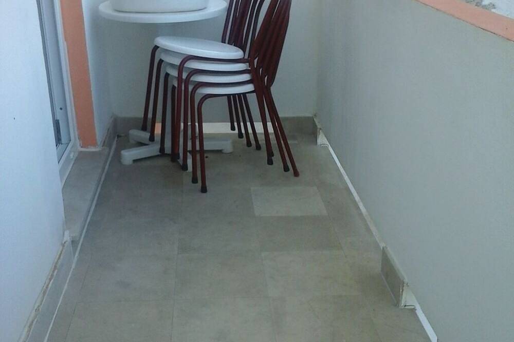 Ganze Wohnung, Ferienwohnung in Metajna mit Balkon, Klimaanlage, W-Lan (4890-3) in Metajna, Pag