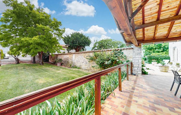 Maison de vacances pour 5 personnes, avec terrasse et jardin, animaux acceptés en Charente - 3