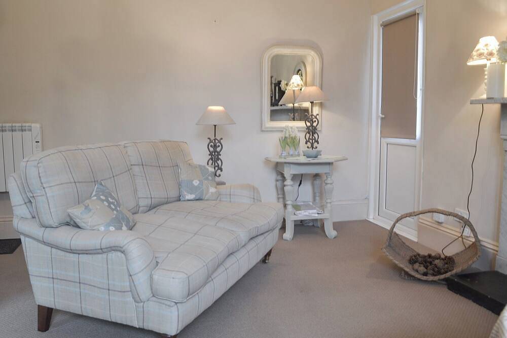 1 bedroom accommodation in Lichfield in Staffordshire