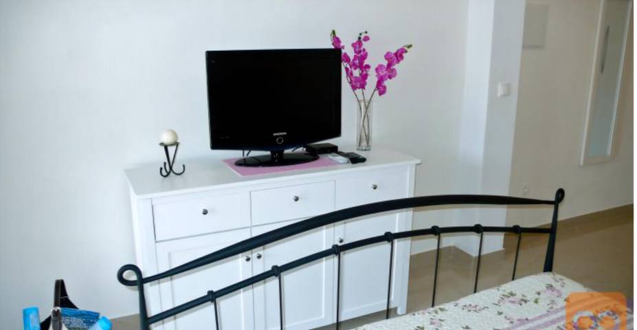 Ganzes Studio, Apartments Djurdjica in Povlja, Brac