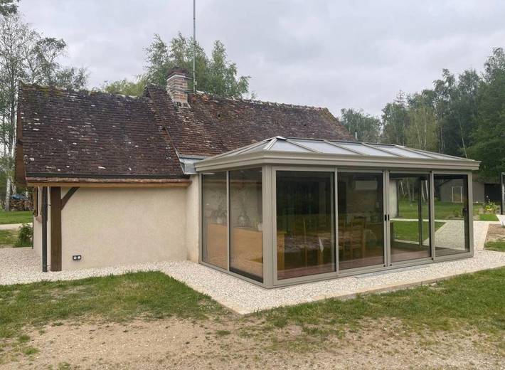 Gîte pour 4 personnes, avec jardin ainsi que terrasse et piscine à Contres - 2