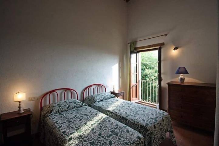 Villa per 12 persone, piscina. Perfetta per ospitare famiglie e amici. in Gualdo Cattaneo, Perugia e dintorni