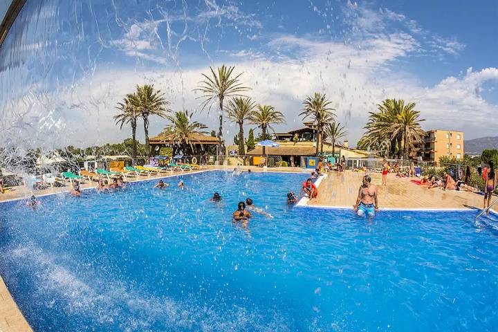 Camping für 4 Personen, mit Terrasse und Pool an der Costa Brava - 2