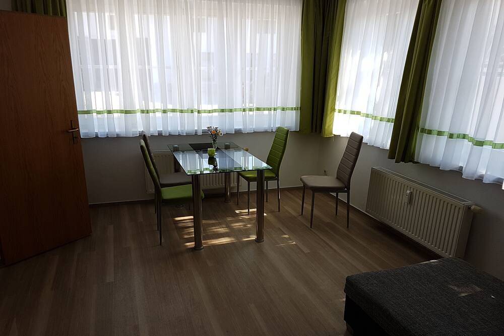 Ganze Wohnung, Ferienwohnung Wittig Gerhart-Hauptmann-Straße 8a in 04600 Altenburg in Altenburg, Ostthüringen