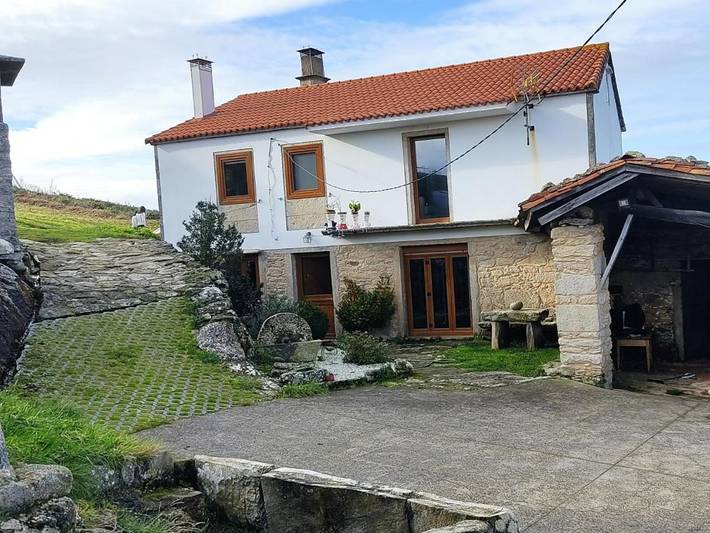 Casa rural para 6 personas, con Balcón y Terraza además de Jardín y Piscina en Costa da Morte - 2