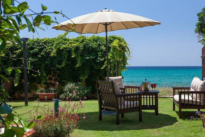 Villa für 6 Personen, mit Balkon und Whirlpool sowie Garten