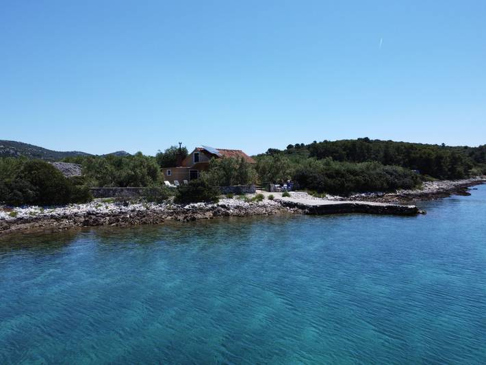 Ferienhaus für 6 Personen, mit Terrasse und Garten in Kroatien - 2