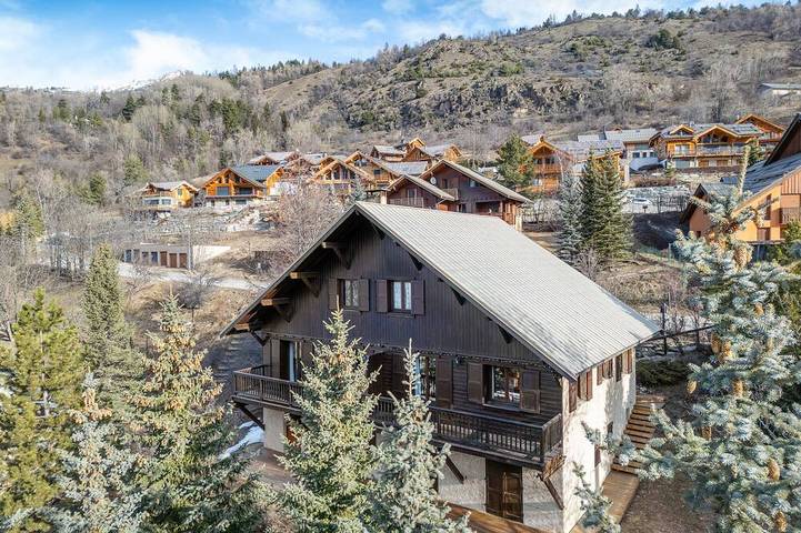 Maison pour 10 personnes, avec terrasse et jardin dans Serre Chevalier