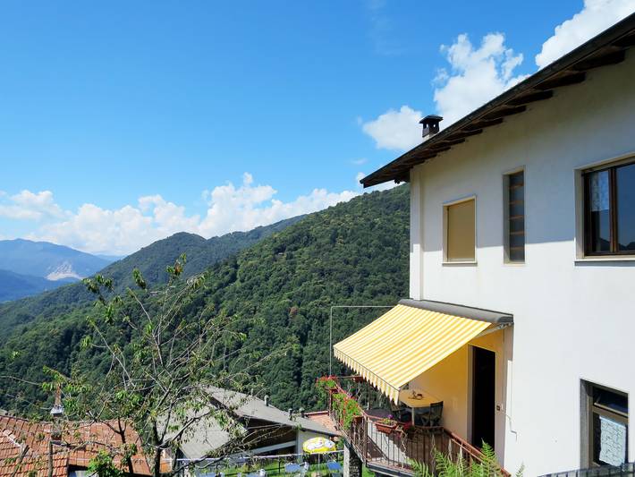 Ferienwohnung für 4 Personen, mit Ausblick und Balkon in Lago Maggiore (Piemont) - 2