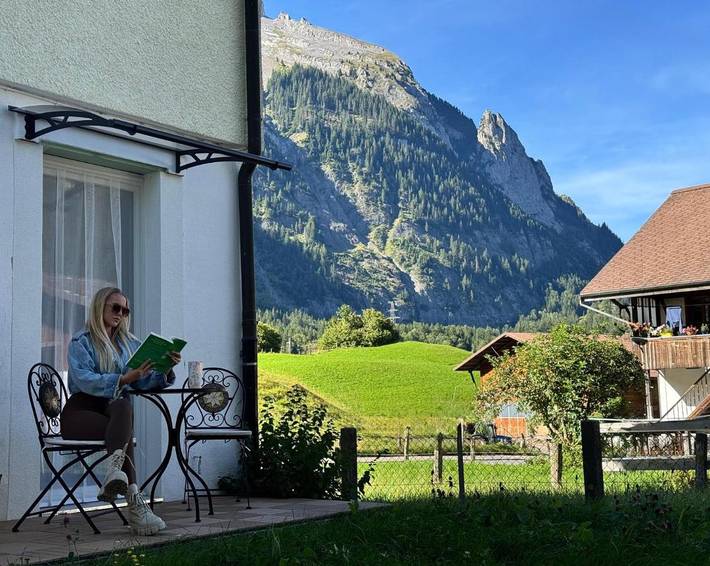 Gîte pour 6 personnes, avec vue et terrasse à Kandersteg