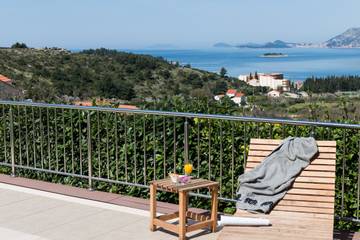 Holiday Rental for 3 People in Općina Konavle, Dubrovnik-Neretva, Photo 4