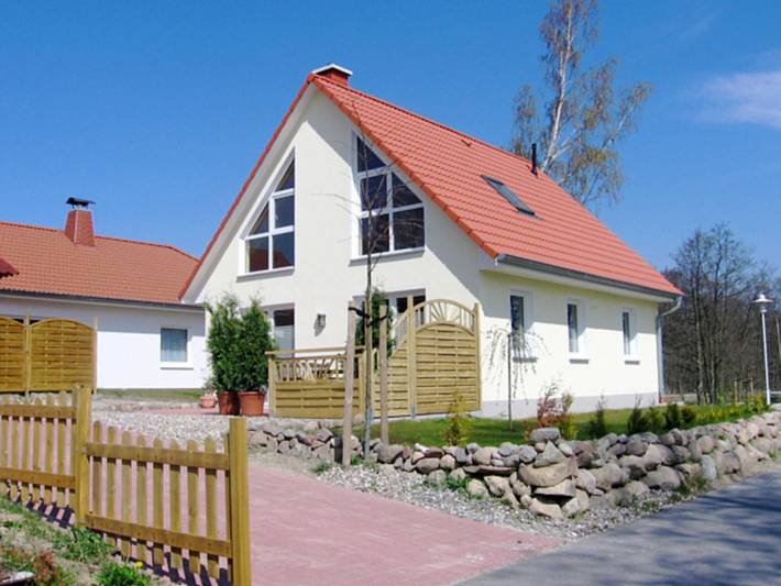 Ferienhaus für 6 Personen, mit Terrasse in Sassnitz