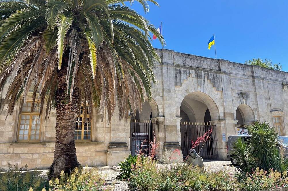 Entire apartment, 1 bedroom apartment + parking in the heart of town - Bright and quiet in La Rochelle, La Rochelle region