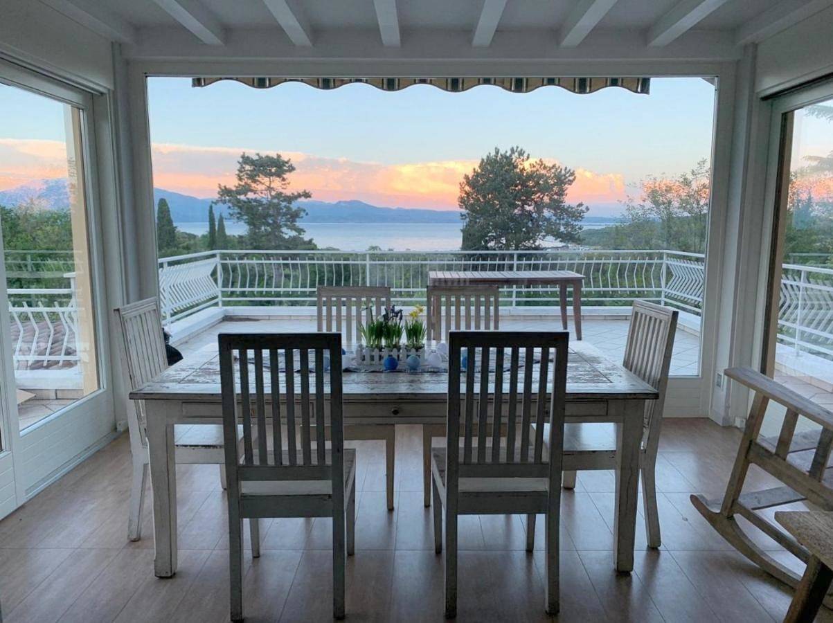 Villa Elma in Lonato del Garda, Prealpi Gardesane