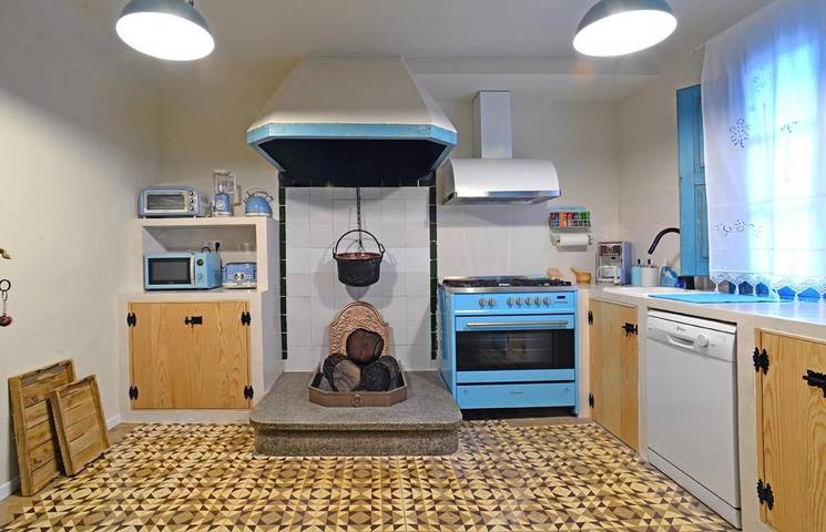 Casa rural para 15 personas, con jardín y vistas además de piscina y vistas al lago en Comunidad de Calatayud - 3