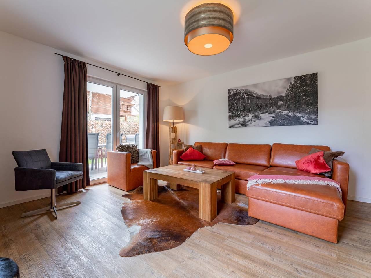 Entire apartment, Luxurious and spacious apartment near Areitxpress in Zell am See, Kitzbuehl alps