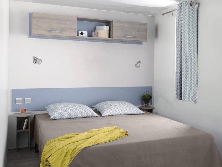 Camping Campo di Liccia - Mobilhome 6 personnes - 2 chambres et convertible salon + climatisation in Bonifacio, Arrondissement de Sartène