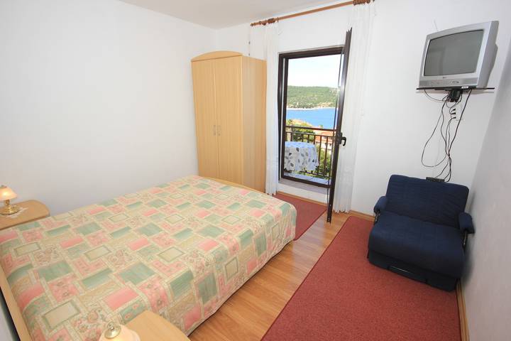 Ferieleilighet for 2 personer, med Balkong / Terrasse i Vis Kroatia