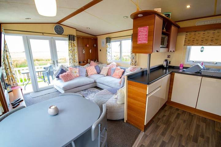 Camping for 6 people, with balcony in East Sussex