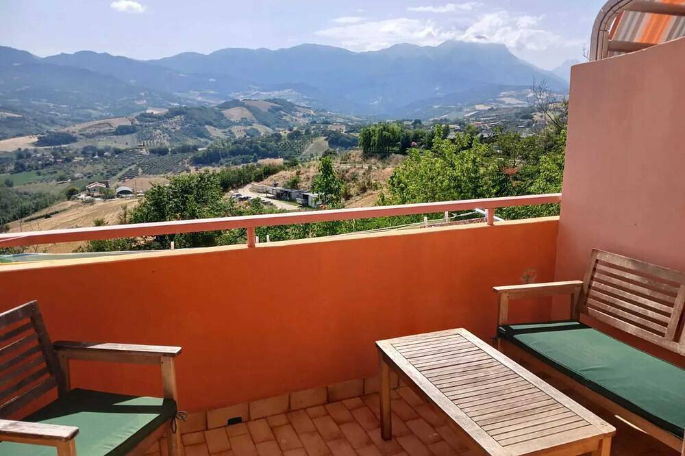 Apartamento entero, Homerez - Apartamento en Penne in Penne, Gran Sasso