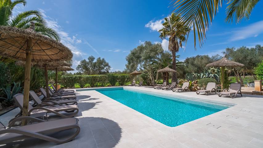 Chalet para 2 personas, con piscina además de piscina para niños y terraza en Mallorca - 4