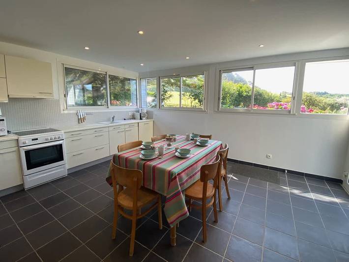 Charming house 100m from the beach with sea view 6p in Plougasnou, Ceinture Dorée