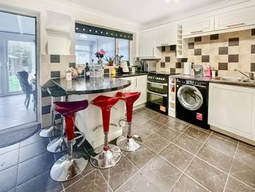 Holiday Rental for 8 People in Clacton-on-Sea, Essex, Photo 3