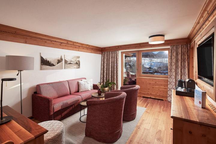 Hôtel pour 4 personnes, avec vue et jardin ainsi que sauna et piscine, animaux acceptés