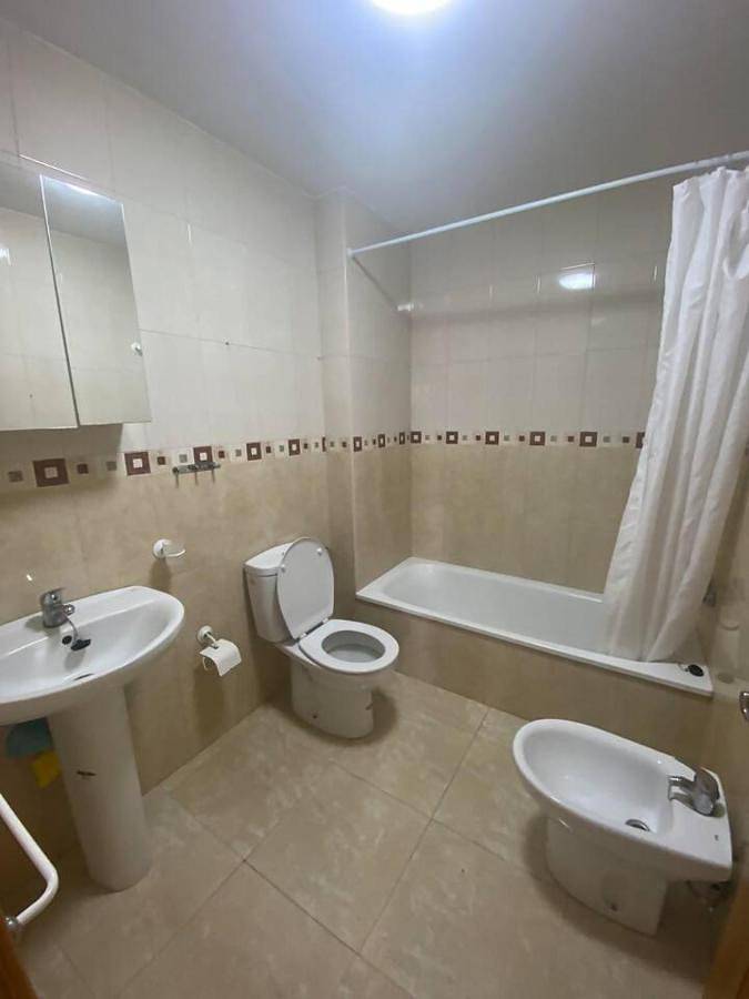 Chambre d’hôte pour 2 personnes, avec balcon à Arona - 3