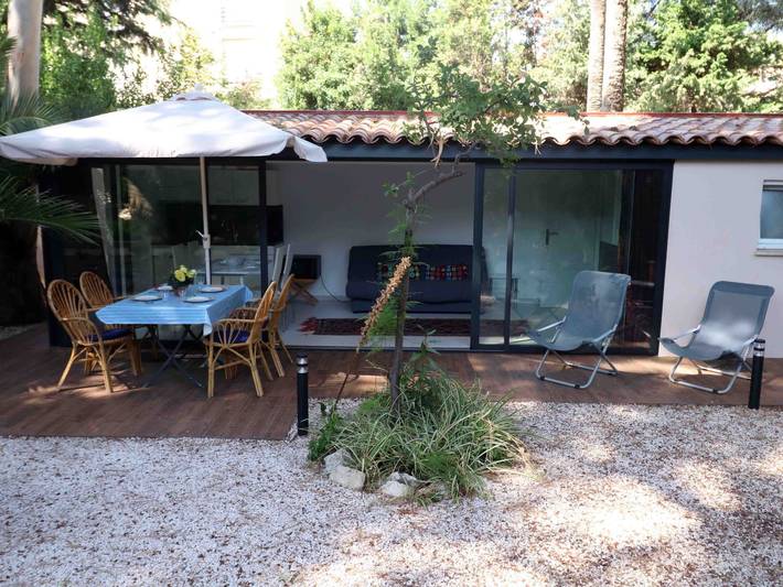 Bungalow pour 4 personnes, avec jardin à Cannes