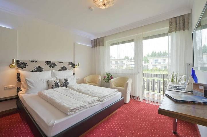 Ferienhaus für 2 Personen, mit Balkon und Garten sowie Sauna