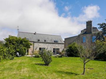 Gîte pour 4 personnes, avec jardin à Flamanville